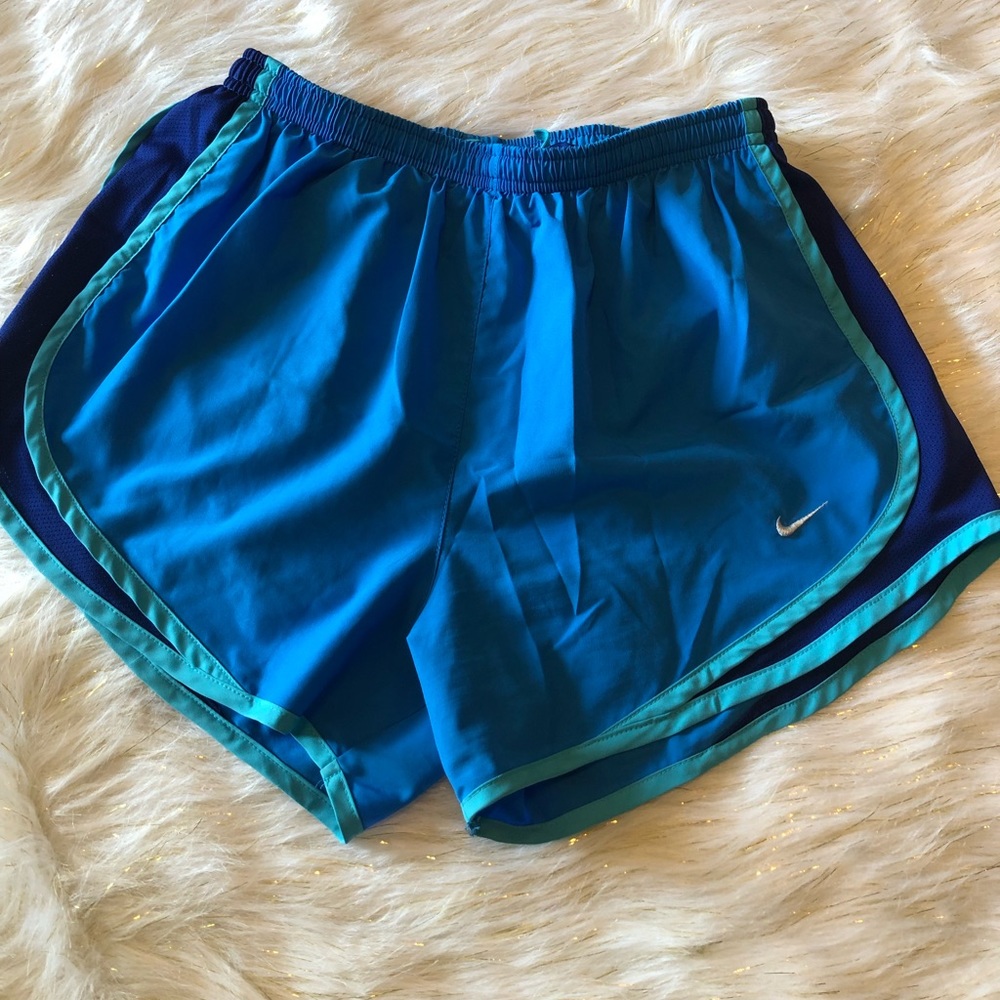 🆕💙Nike Dri-fit shorts☑️